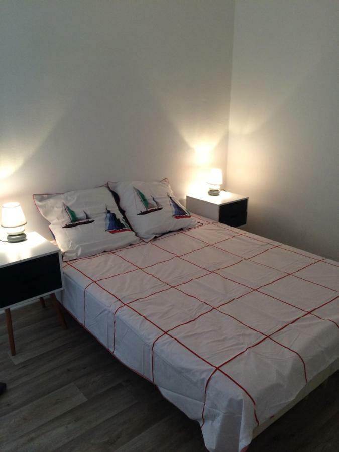 Stella Appart 2 Chambres A 100 Ml De La Plage Wifi Fibre Exterior photo